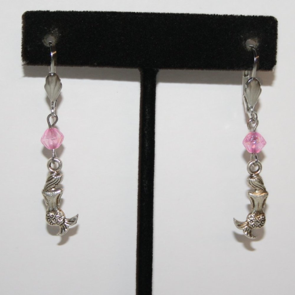 🧜♀️🌸🌊 Silver & Pink Mermaid Earrings · NWOT · 2" Drop